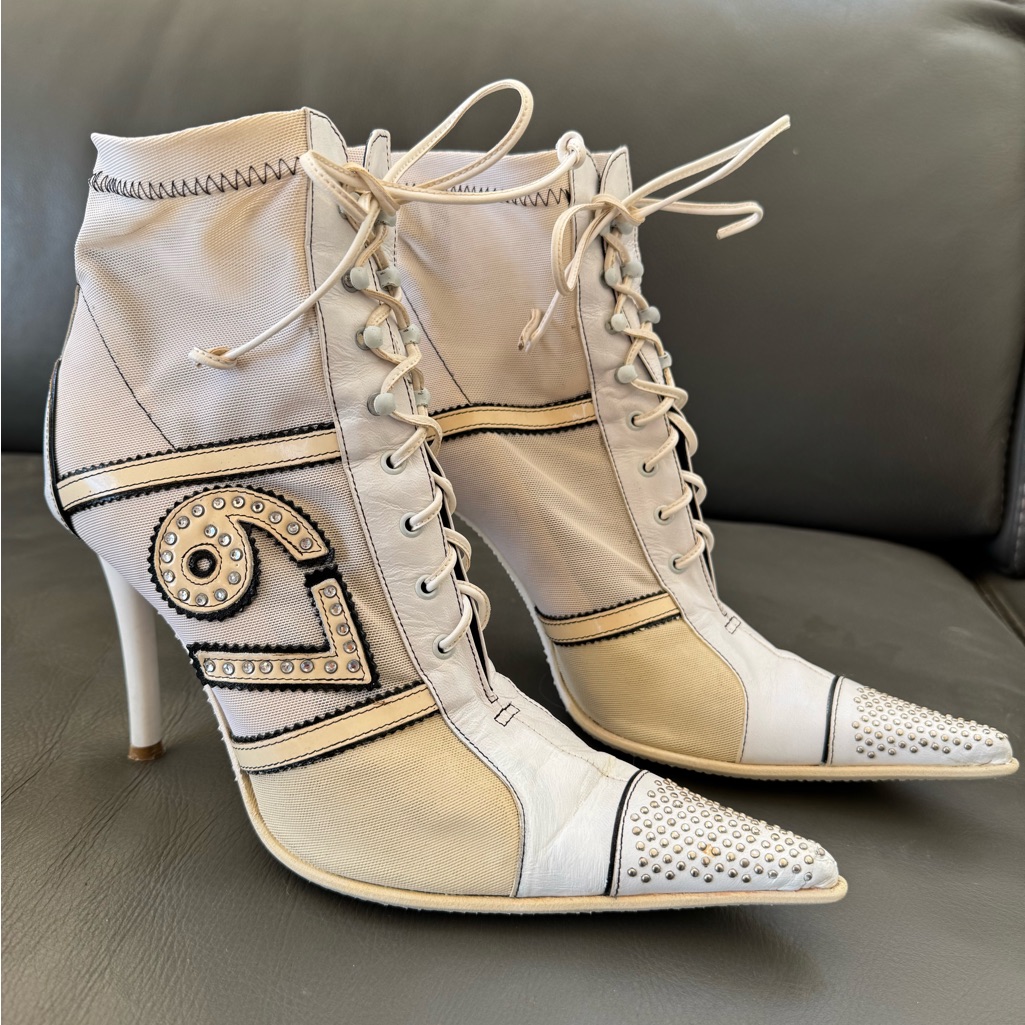 Elegant White And Cream “6-7” Women's Ankle Boot Heels